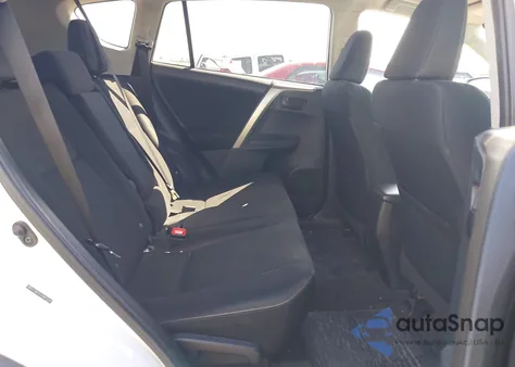 2013 Toyota Rav4 Xle z USA, uszkodzony, nr VIN 2T3WFREV4DW020268